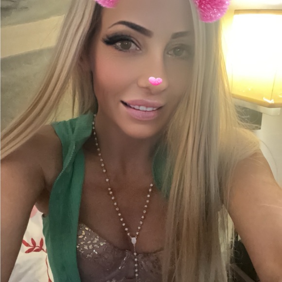 Meet your Posher, Jaime - Picture 5 of 8